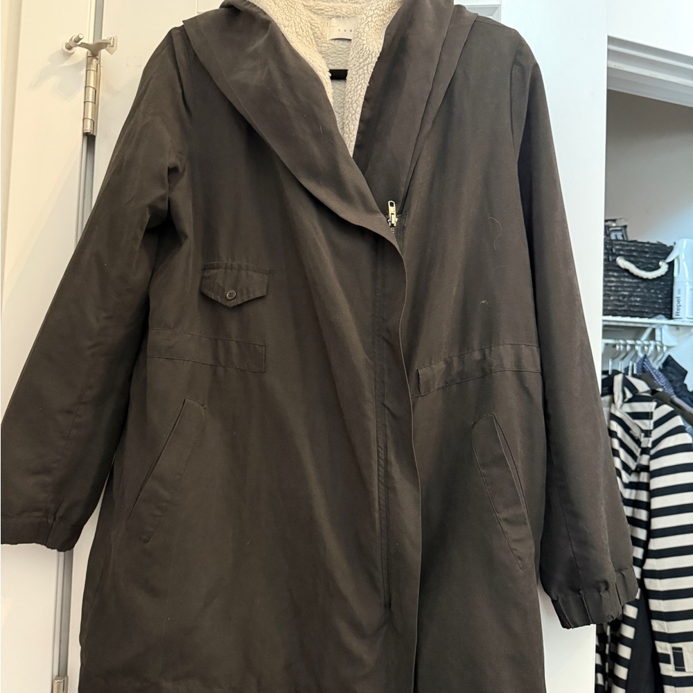 Lush Women's Jacket in Dark grey/black